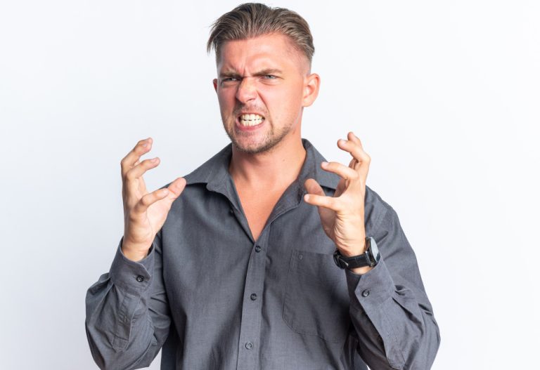 7 Things That Hurt a Narcissist More Than Anything